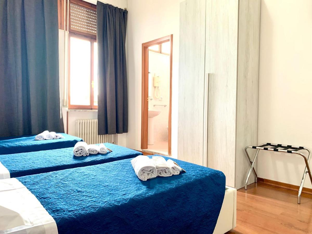 Hotel Oasi San Francesco Roma Esterno foto