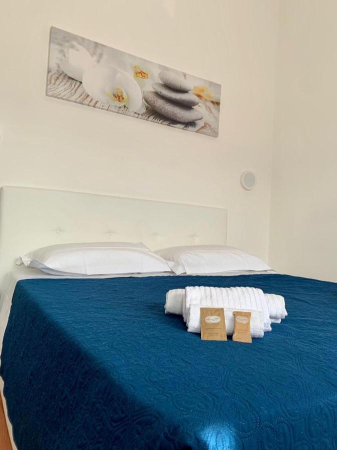 Hotel Oasi San Francesco Roma Esterno foto