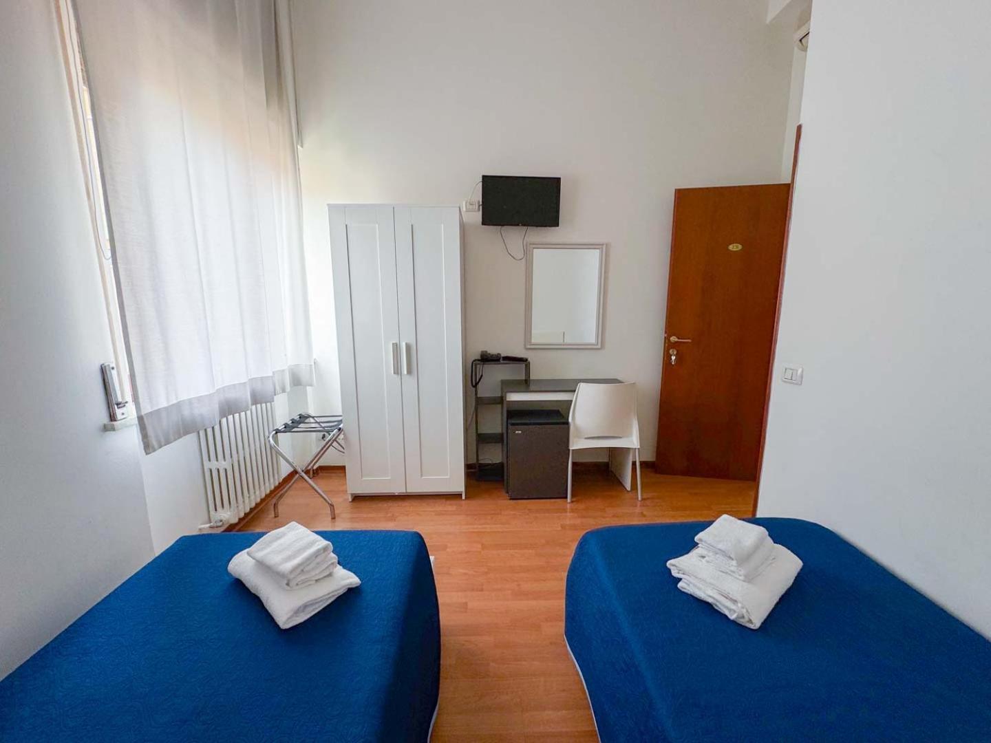 Hotel Oasi San Francesco Roma Esterno foto