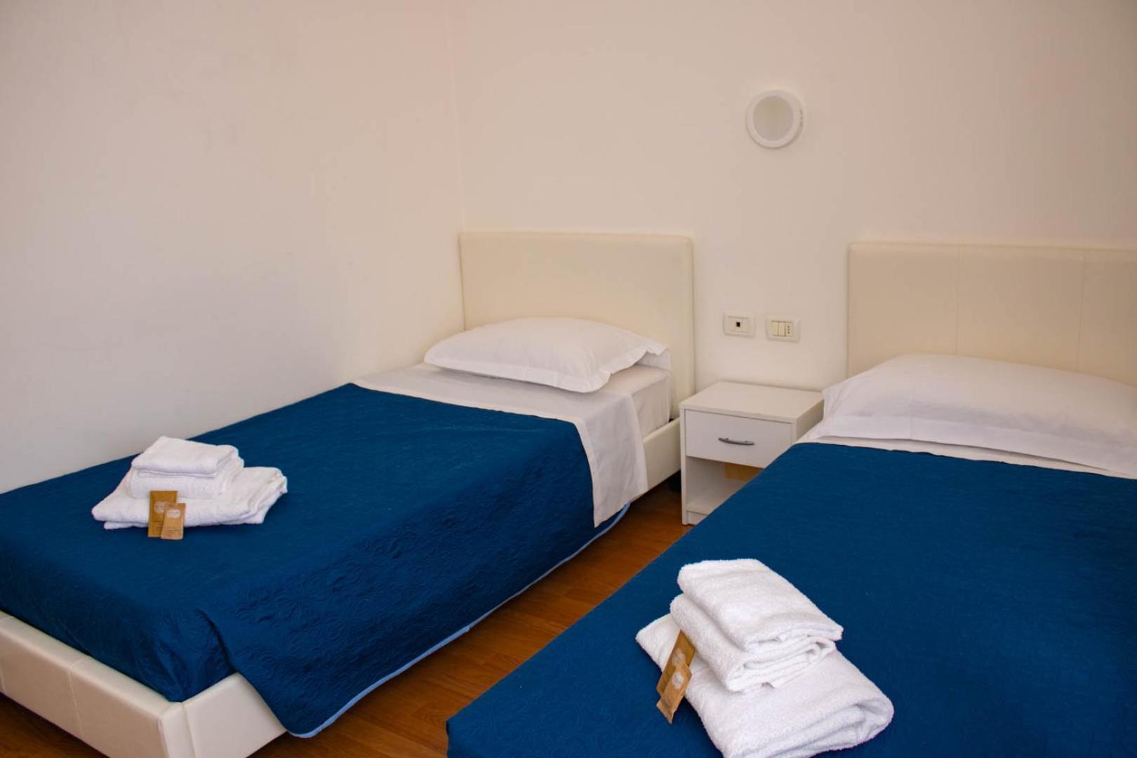 Hotel Oasi San Francesco Roma Esterno foto