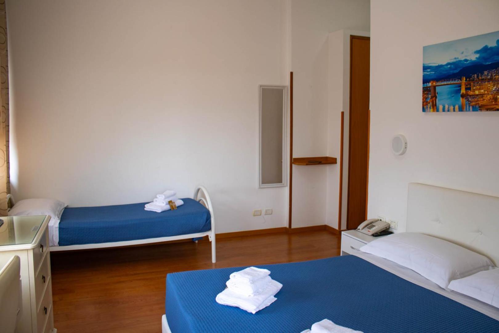Hotel Oasi San Francesco Roma Esterno foto