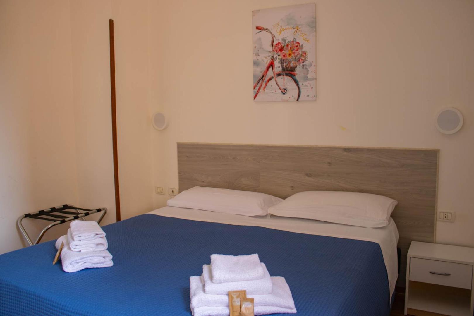 Hotel Oasi San Francesco Roma Esterno foto