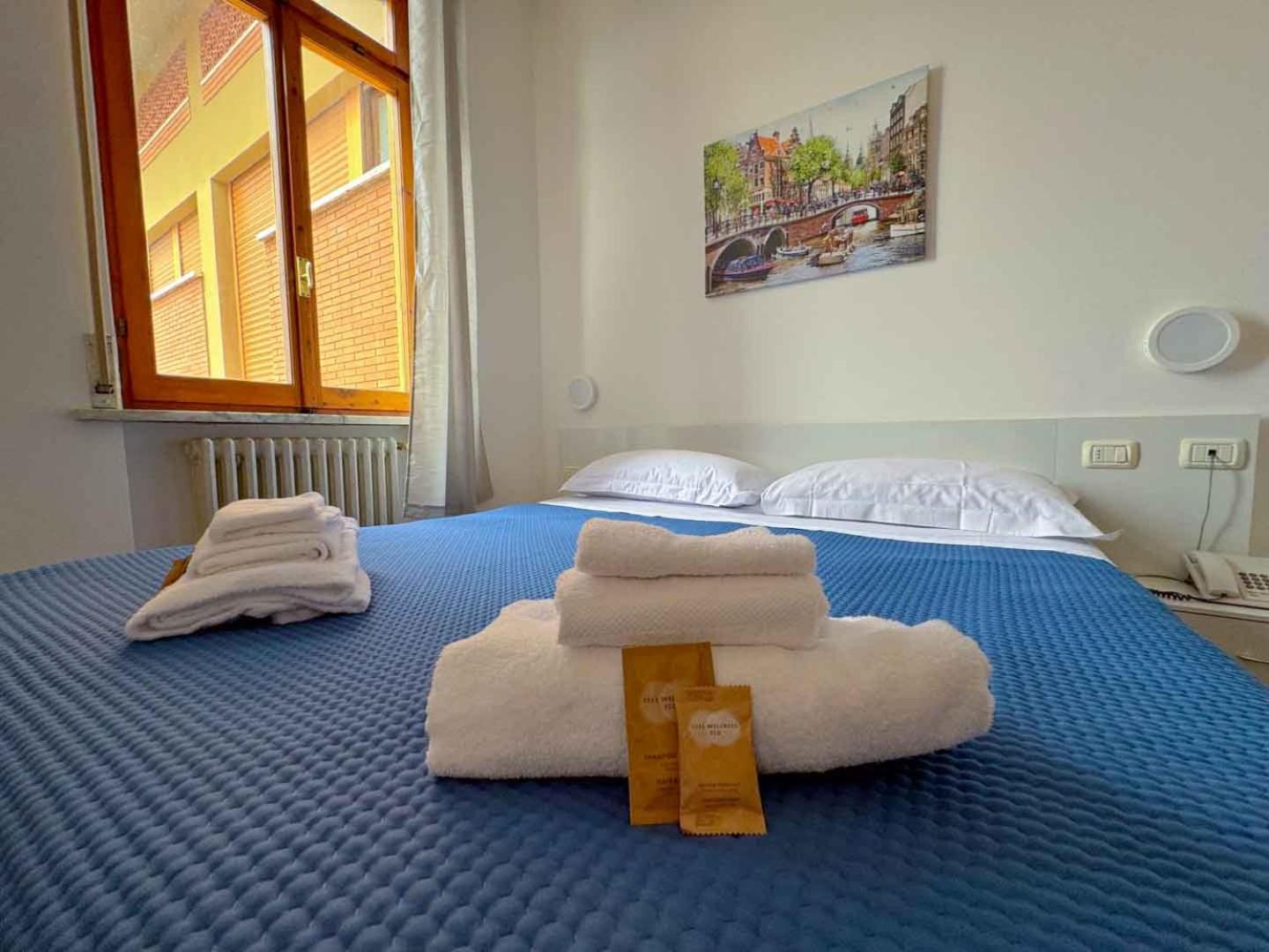 Hotel Oasi San Francesco Roma Esterno foto